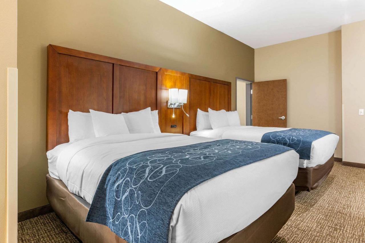 Comfort Suites Greensboro-High Point Esterno foto